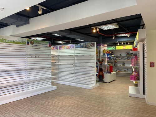 Imagen 26 de 30 de Oficina En Venta En Cc Macaracuay Plaza Remodelada Con Vista Al Avila
