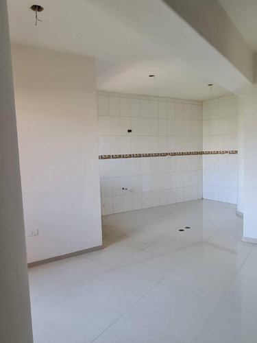 Imagen 17 de 30 de Maria Eugenia Blanco Vende Apartamento En Valle Blanco, Valencia 447867
