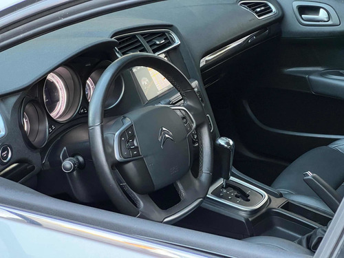 Imagen 10 de 12 de Citroën C4 Lounge Thp 6at Exclusive Pack /// 2015 - 74.000km