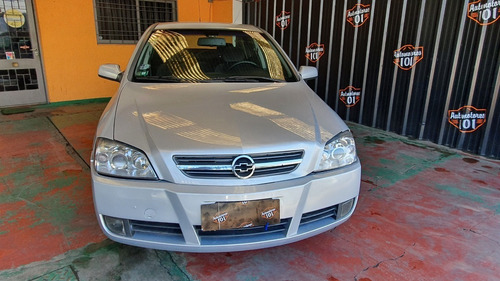 Imagen 2 de 15 de Chevrolet Astra 2.0 Gls Con Gnc