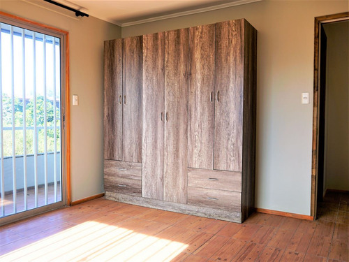 Condominio Con 2 Casas En Limache.