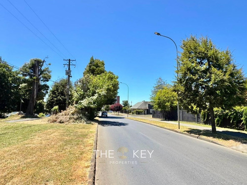 Local Comercial En Arriendo, Exclusivo Sector En Temuco