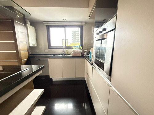 Departamento En Alquiler De 4 Ambientes Con Cochera Y Pileta