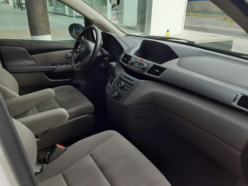 Imagen 11 de 15 de Honda Odyssey 3.5 Lx Mt 2016
