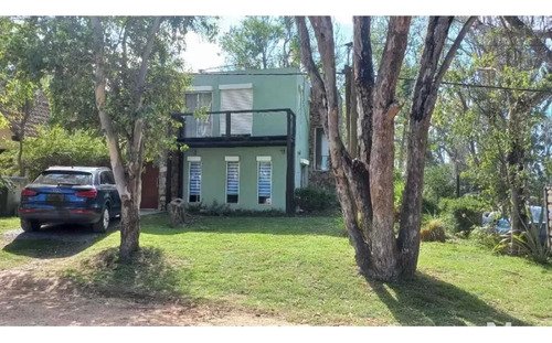 Venta Casa 3 Dormitorios Y Piscina En A 100 Mts De La Playa En Balneario Buenos Aires
