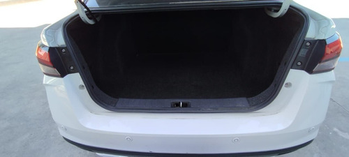 Nissan Versa 1.6 Sense Cvt