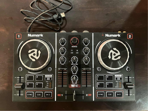 Numark Party Mix