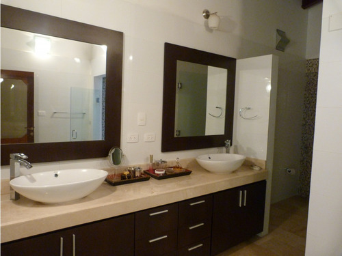 Vendo Casa 550m2 5h+s/5b+s/6p Lagunita Country Club 7178