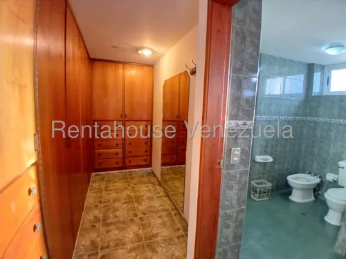 Casas En Venta Mls #25-11547