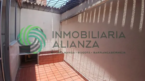 Casa En Arriendo En Paraguitas. Cod A16528