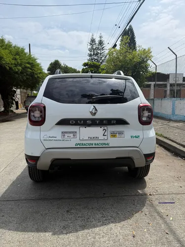 Camioneta Renault Duster 2023 - Servicio Público
