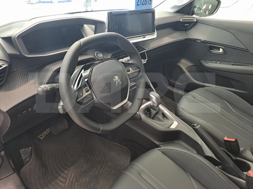 Peugeot 208 1.6l Feline Tiptronic