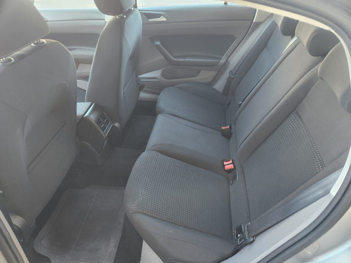 Volkswagen Virtus Comfortline 200 TSI 1.0 Aut. Flex 2021