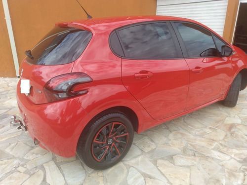Peugeot 208 Motor Puretch 1.2 Super Econômico!