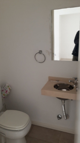 Imagen 6 de 12 de Venta Departamento Ramos Mejia