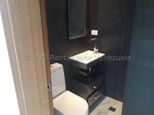 Imagen 9 de 24 de Gustavo Zavala Rentahouse 22-24189