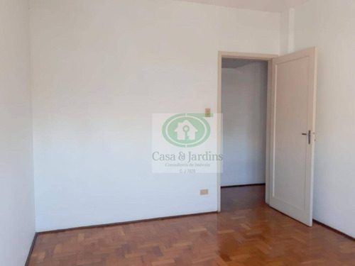 Imagem 11 de 23 de Gonzaga - Localização Privilegiada, Frente P/a Praça Independência. Apartamento 02 Dormitórios , Andar Alto, Vista Livre Total - Ap5836