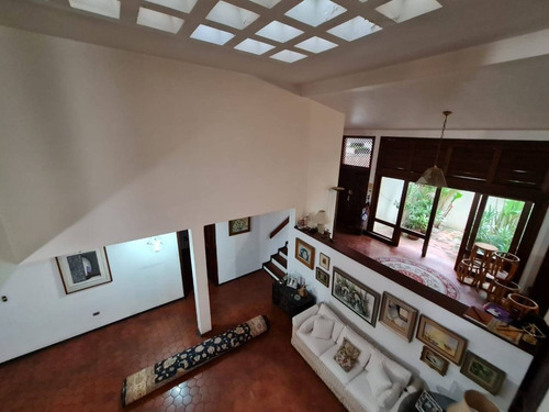 Imagen 12 de 18 de Remax Infinity Vende Quinta En Guaparo Calle Cerrada 134183 Frances Mijares 04144990396