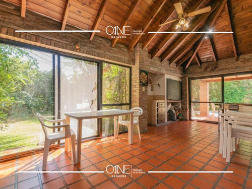Imagen 18 de 26 de Casa En Espectacular Lote Doble En Esquina !!