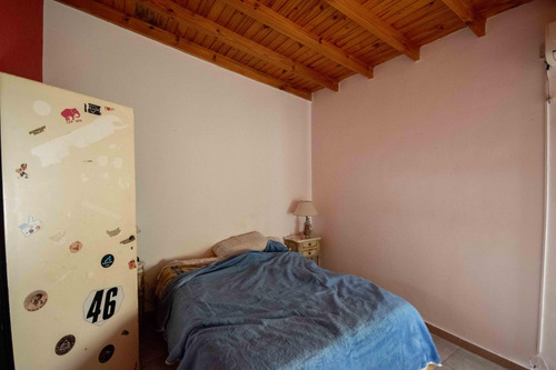 Casa De 5 Ambientes Con Cochera Y Playroom En Venta En Carapachay
