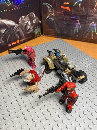 Megabloks Mega Construx Halo Covenant (392) (Usado)