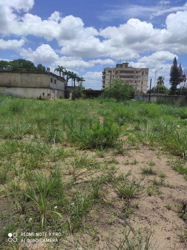 En Venta Terreno. Sector Aeropuerto, Vía La Pica. Maturin, Monagas, Venezuela