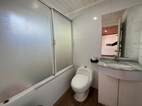 Sector Comercial Av. El Totoral / El Arrayan / Algarrobo