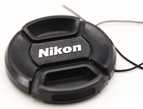 Tapa Genérica  52mm Para Nikon Con Logo
