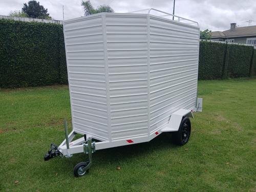 Carreta Baú Mede 1,40 X2m Mais 50 Cm Com 1.50 Altura