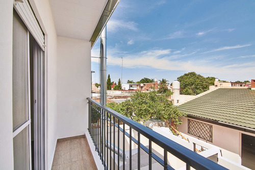Ph A Estrenar En Venta Listo Para Escriturar!! En Remedios De Escalada, Lanús