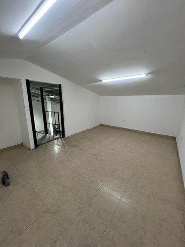 Bodega/nave En Venta En Colonia Constituyentes Del 57, Monterrey, Nuevo León