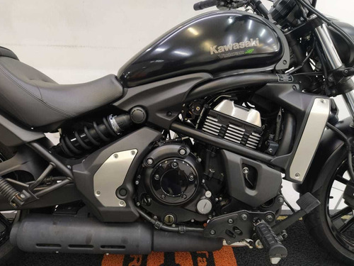 Kawasaki Vulcan S Preta 2016 - Target Race