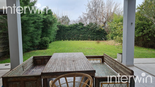 Casa - 6 Ambientes - Villa Olivos - Garín - Venta