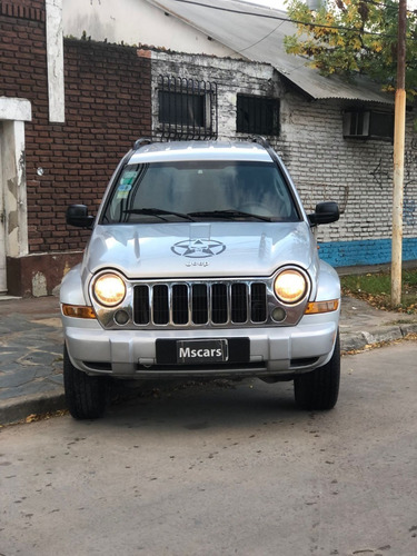 Imagen 2 de 12 de Jeep Cherokee Limited