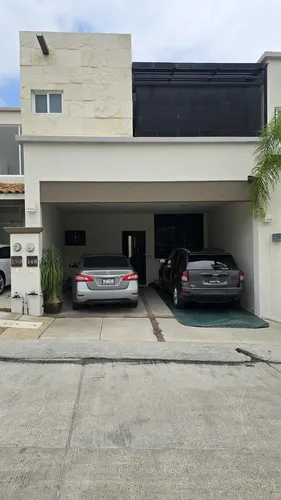 Casa En Venta Fraccionamiento Reserva Platino Loma Real León Guanajuato