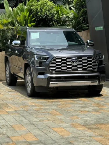 Toyota Sequoia 3.4 V6 Capstone