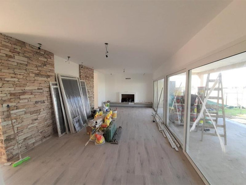 Imagen 13 de 13 de Moderna Casa A Estrenar En Cantón - Islas
