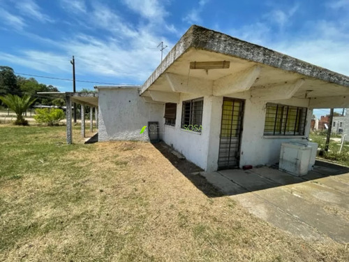 5200 Metros De Terreno Con Casa (a Terminar)