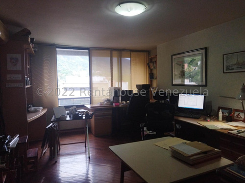 Yb Se Alquila Edificio En Catia #25-10144