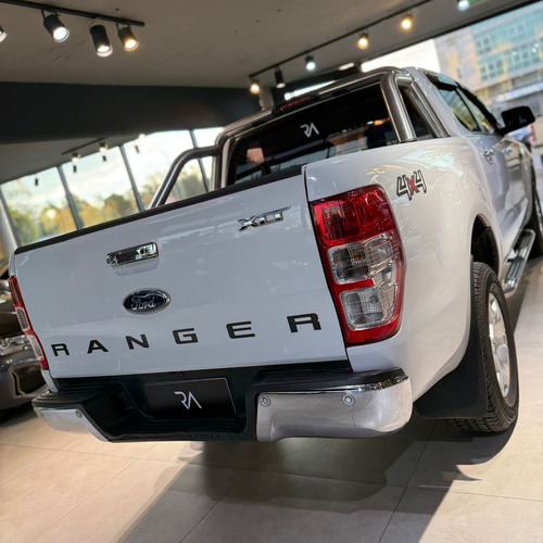 Ford Ranger 3.2 Cd 4x4 Xlt Tdci 200cv At