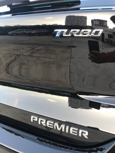 Chevrolet Onix 1.0 Turbo Flex Premier Automático