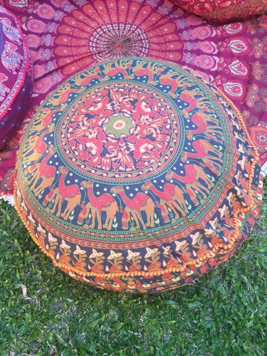 Imagen 1 de 10 de Puff Almohadon Zafu Hindú Grande 83 X 25 Cm Con Pompones
