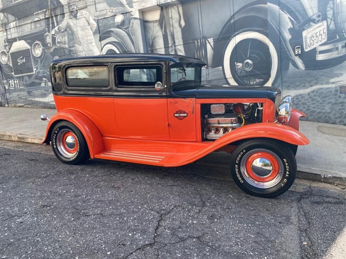Imagem 2 de 14 de Ford 1932 Tudor Hot V8