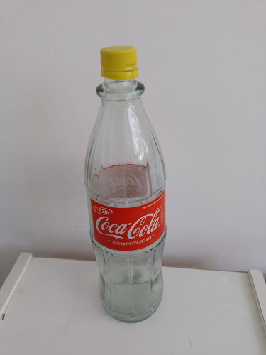 Botella De Coca Cola De 1,25 Lt. Vidrio Retornable Vacia Coca Cola De 1,25 Lt. Vacia De Vidrio Retornable (Usado)