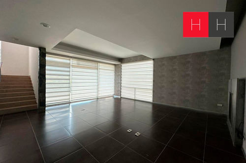 Casa En Venta En La Calera