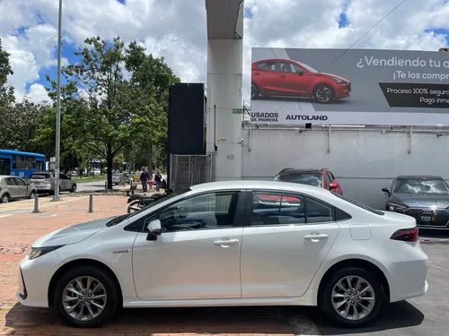 Toyota Corolla 1.8 Hev Xli