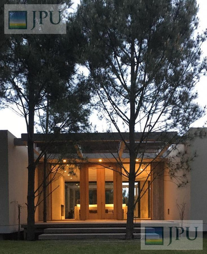 Imagen 9 de 30 de Casa - Costa Esmeralda