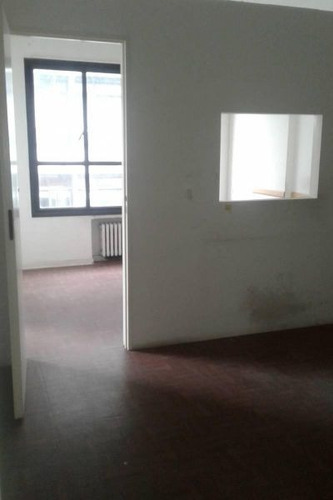 Av Corrientes 2200 Balvanera Oficina 28m2 U$44.000