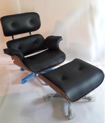 Poltrona Charles Eames Com Puff Couro 