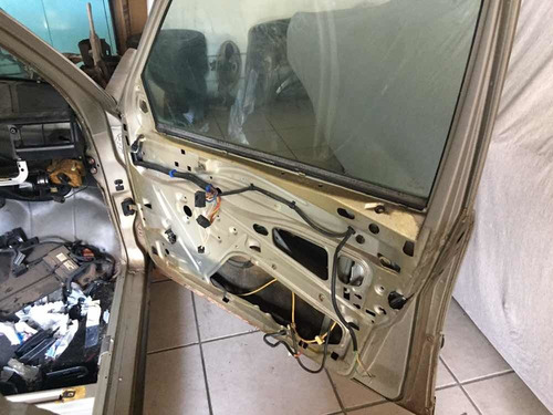 Imagem 5 de 15 de Mercedes W124 300e 230e